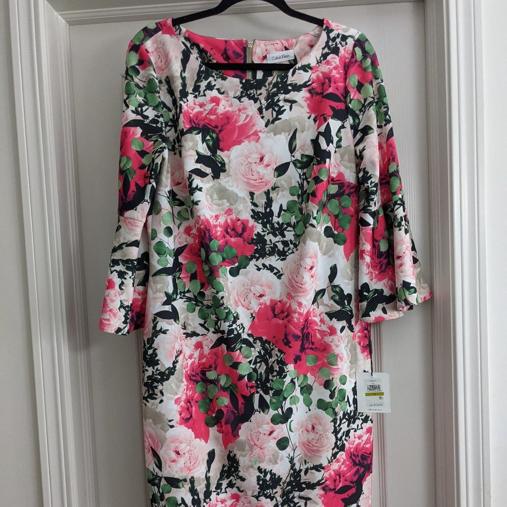 Floral Calvin Klein bell sleeve dress size 14